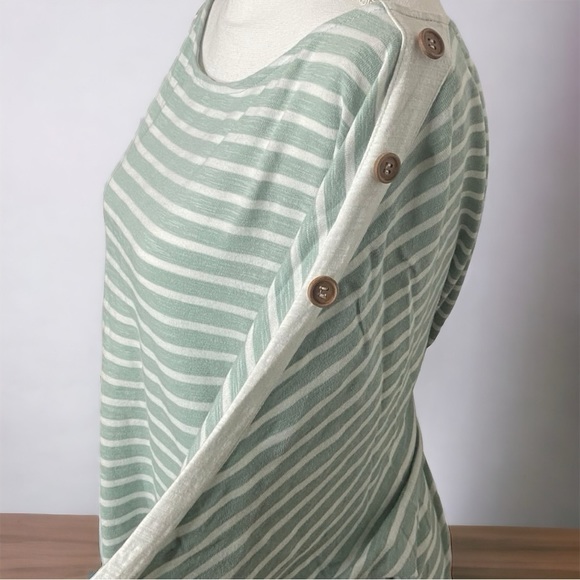 Umgee 3/4 Sleeve Mint & Cream Stripe Top - Picture 2 of 5